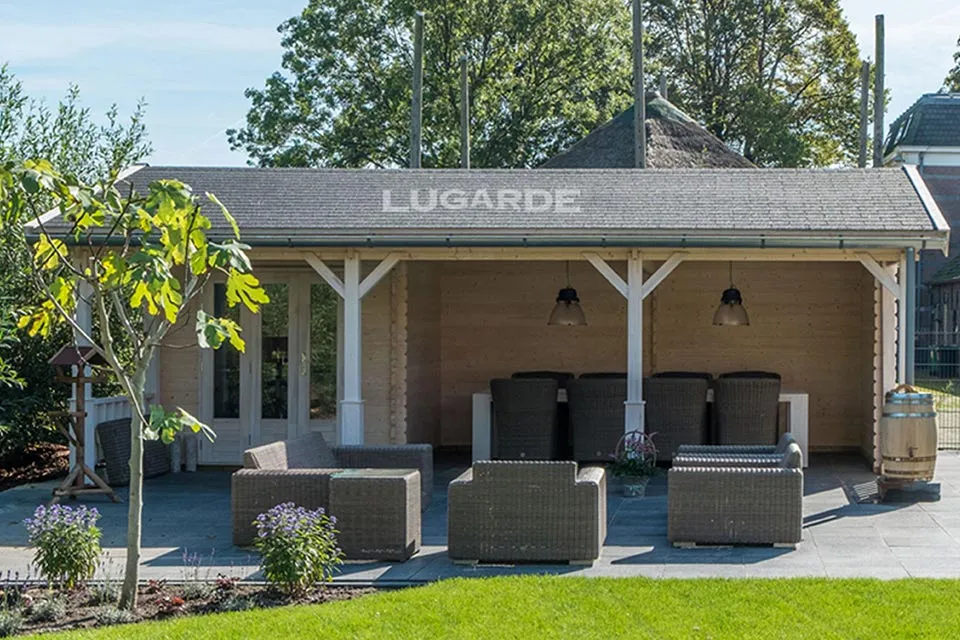 Lugarde | Tuinhuis met veranda B42