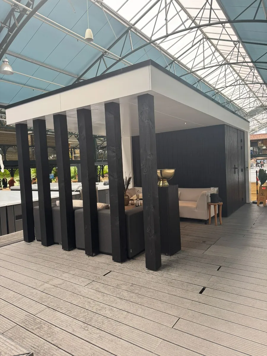 Showmodel Poolhouse Robuust 550 x 300 cm