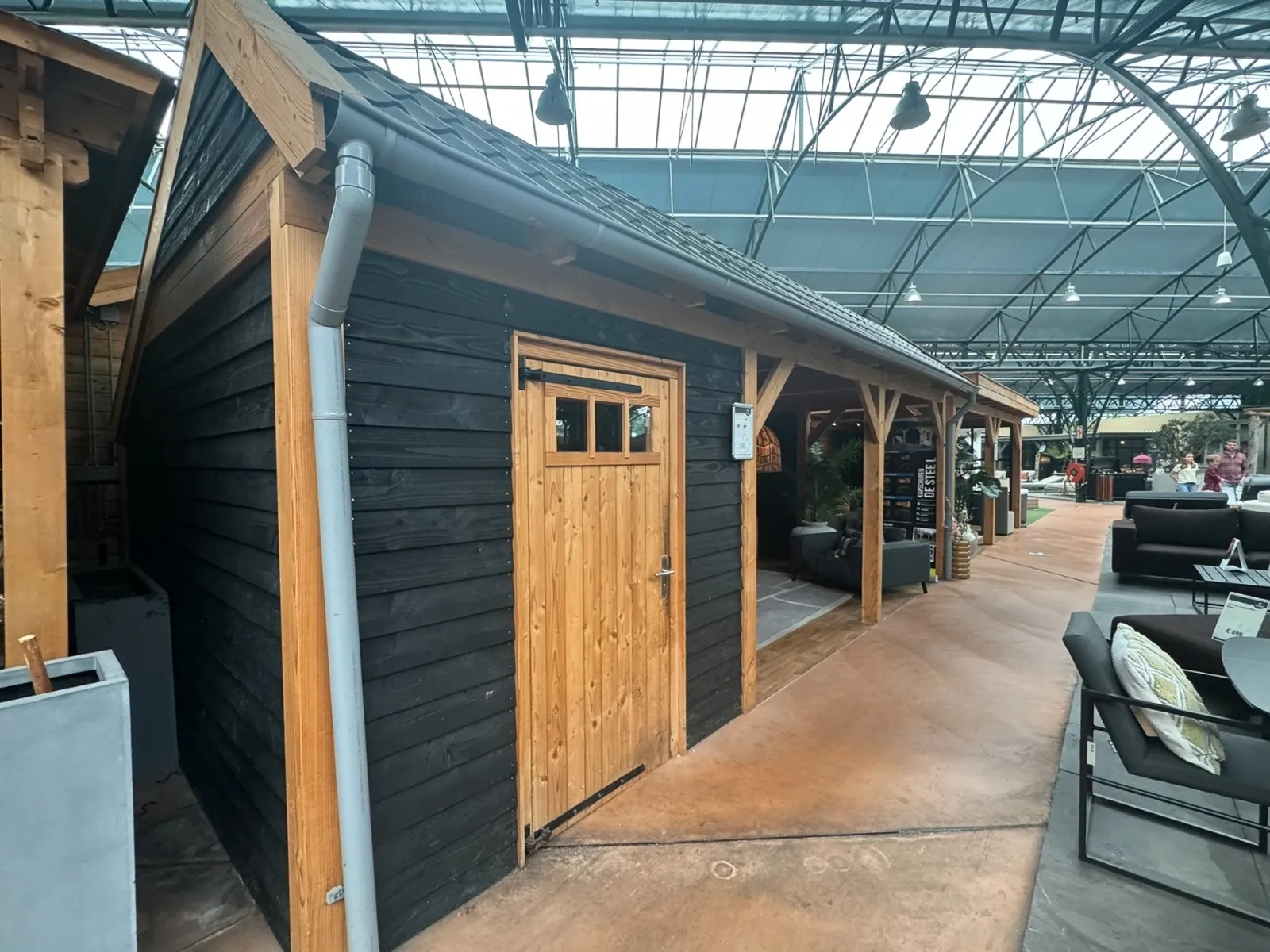 Showmodel Kapschuur De Stee 740 x 360 cm