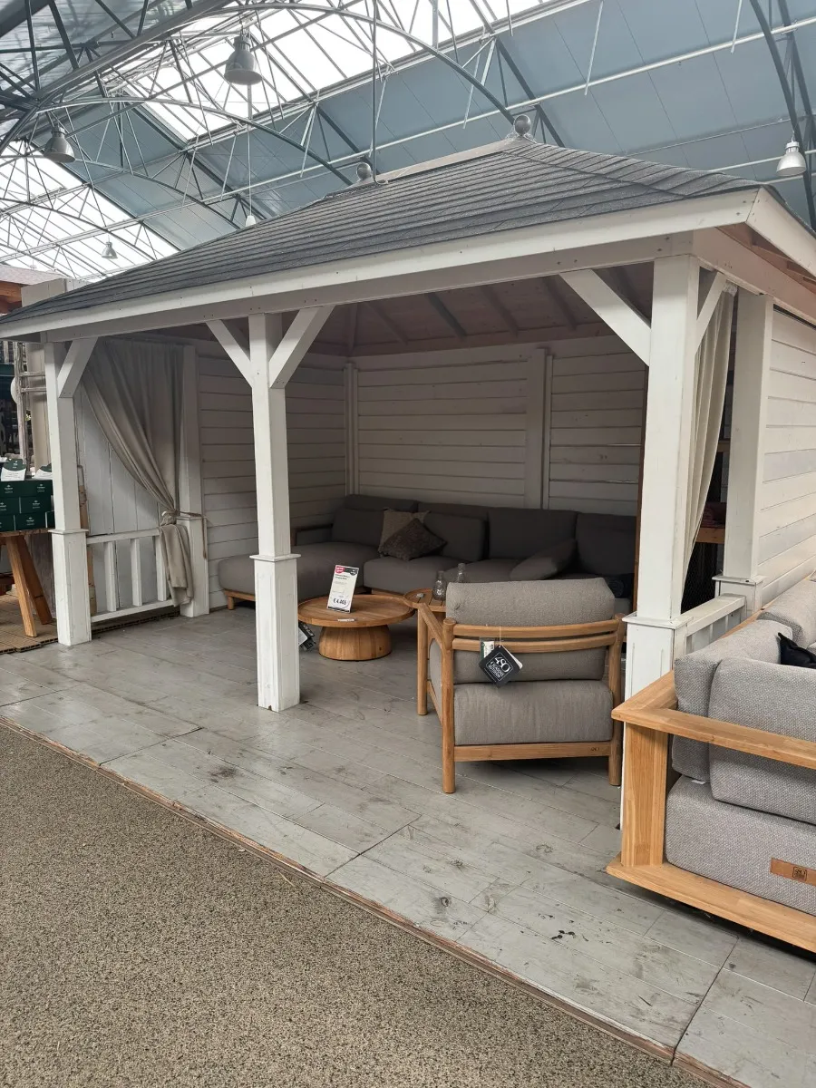 Showmodel Tuinhuis Lugarde 420 x 300 cm